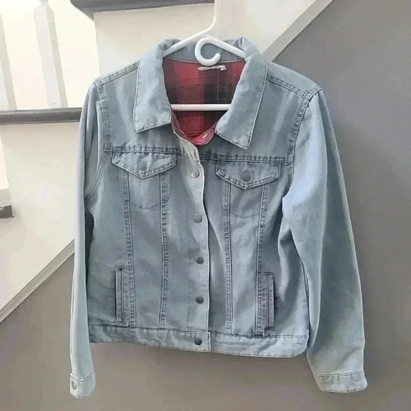 Maurices Denim Jean Jacket Medium Plaid Flannel Lined Pockets Warm Cozy - Picture 1 of 4